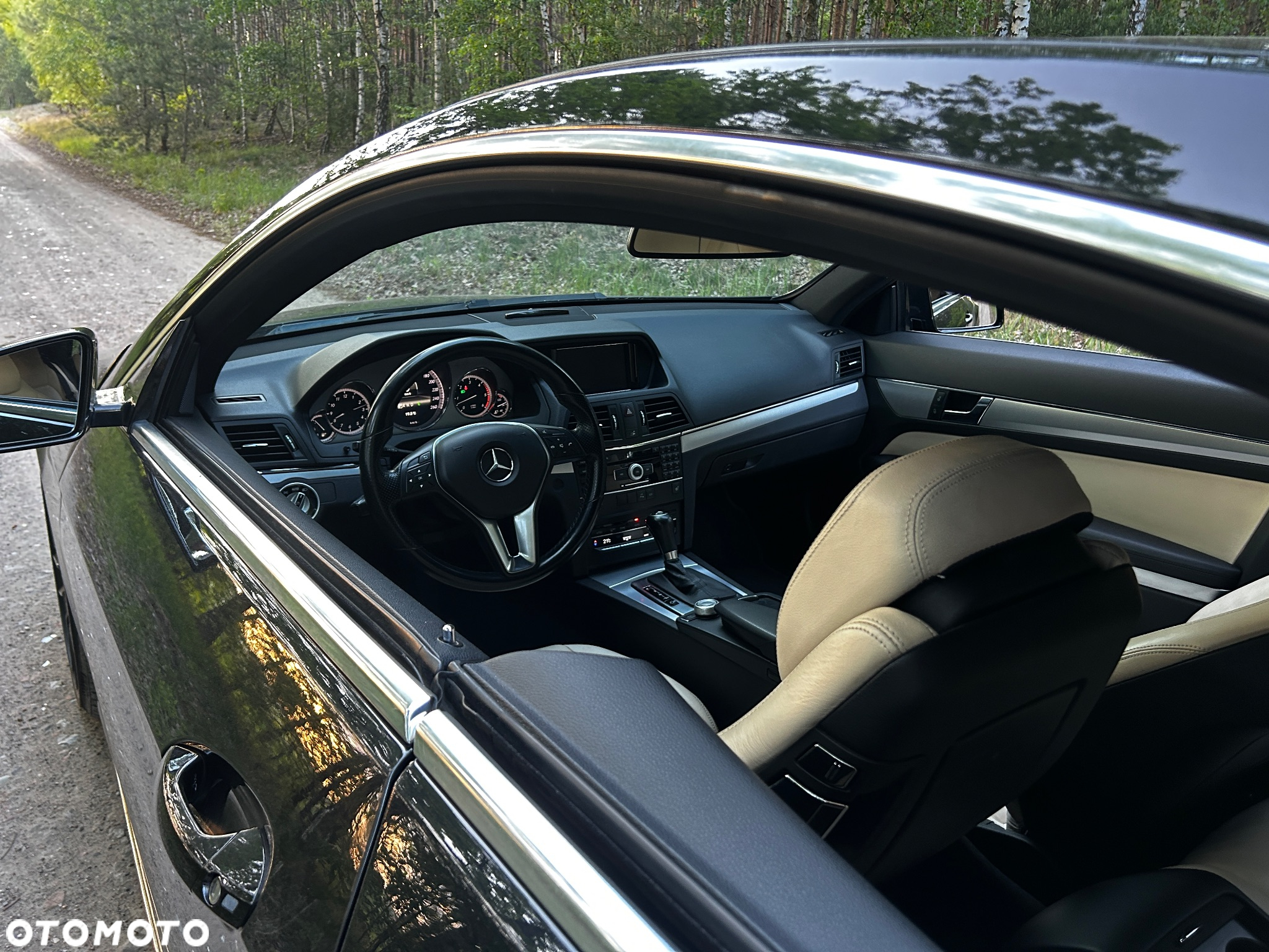 Mercedes-Benz Klasa E 350 CDI DPF Coupe BlueEFFICIENCY 7G-TRONIC Avantgarde - 9