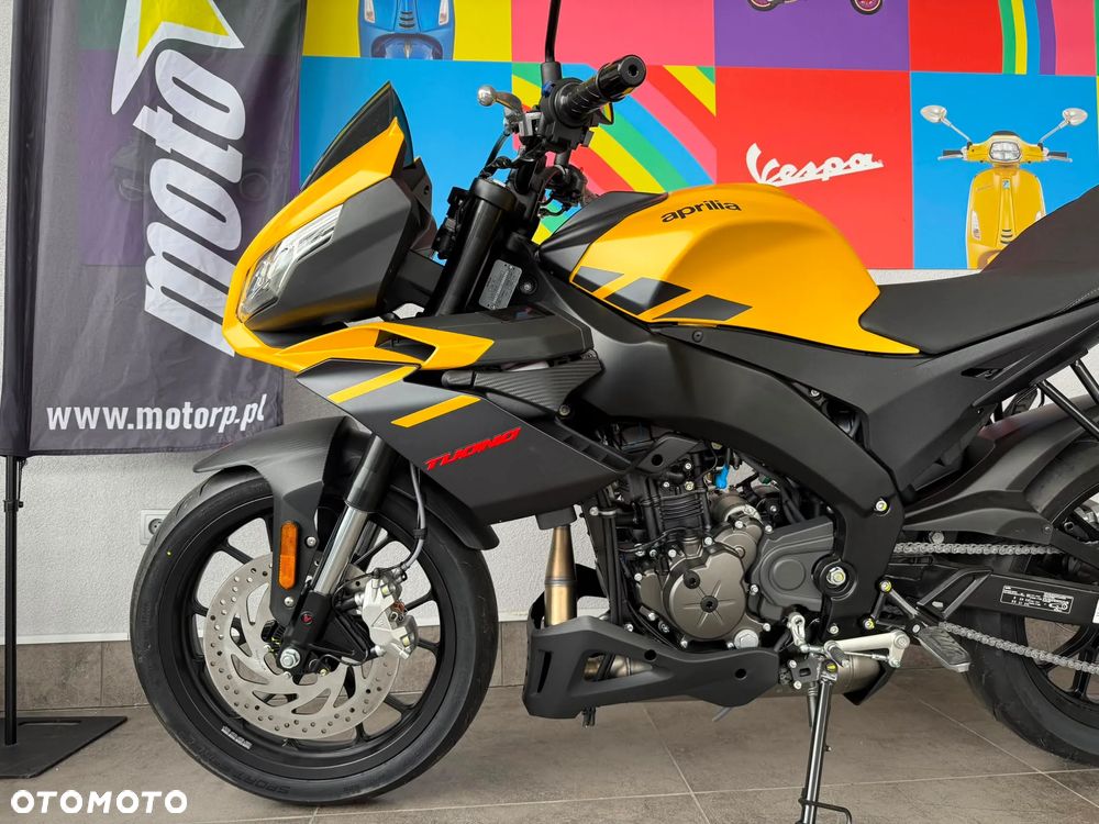 Aprilia Tuono - 8