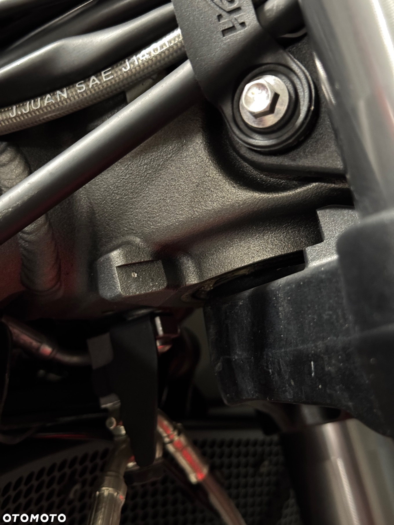 Triumph Street Triple - 18