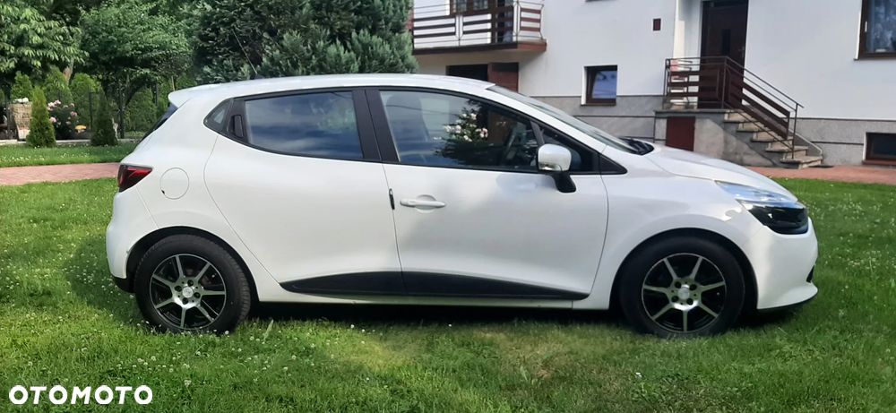 Renault Clio - 13