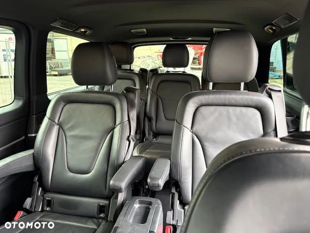 Mercedes-Benz Klasa V - 14