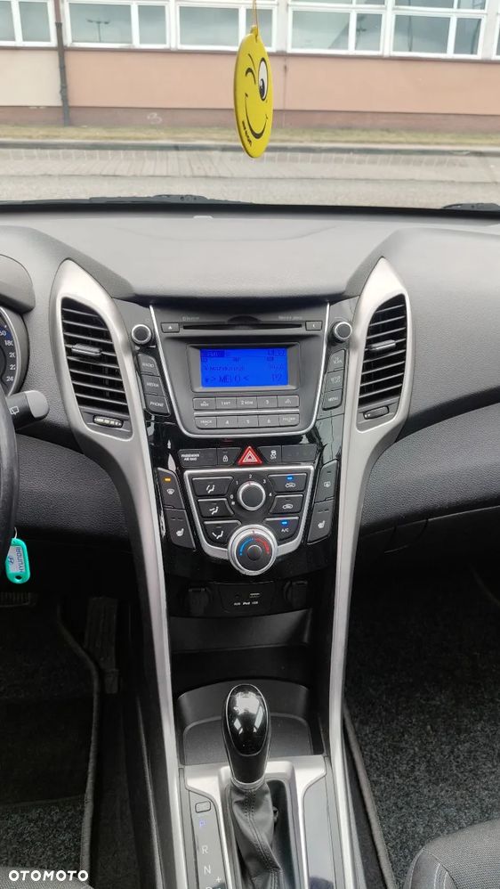 Hyundai i30 1.6 Comfort - 33