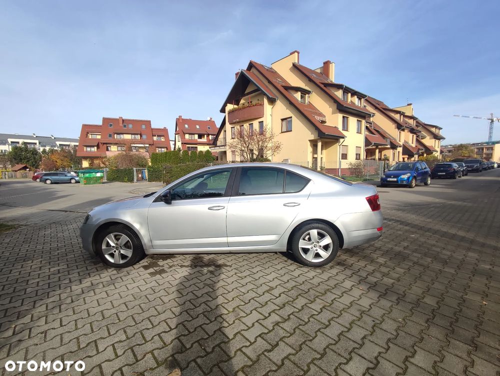 Skoda Octavia 2.0 TDI Style - 5