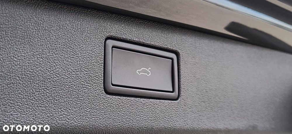 Volkswagen Tiguan - 28