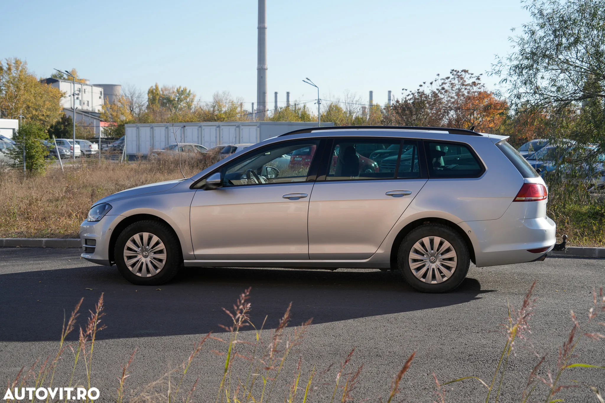 Volkswagen Golf 1.6 TDI DPF Trendline - 7