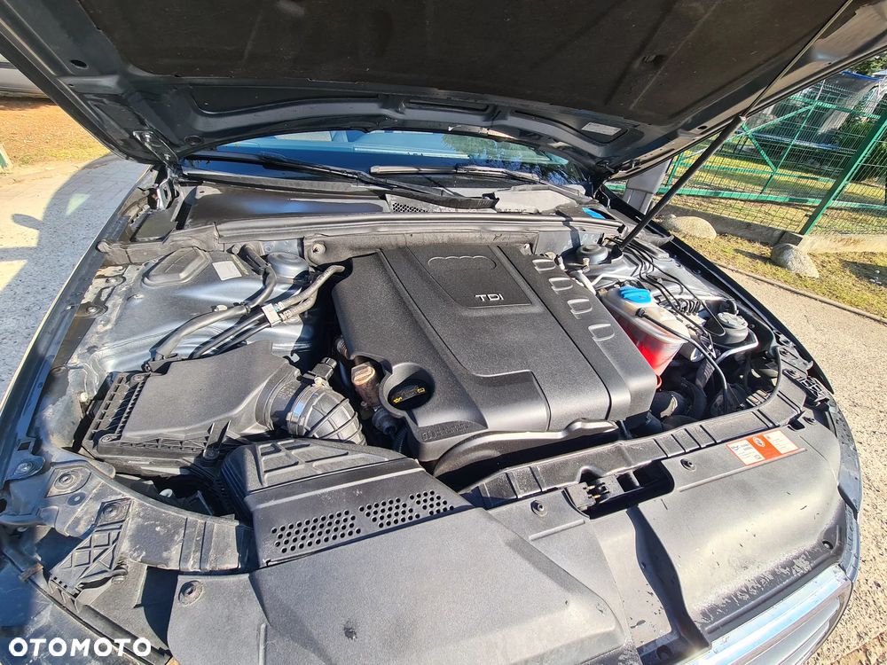 Audi A4 Avant - 13