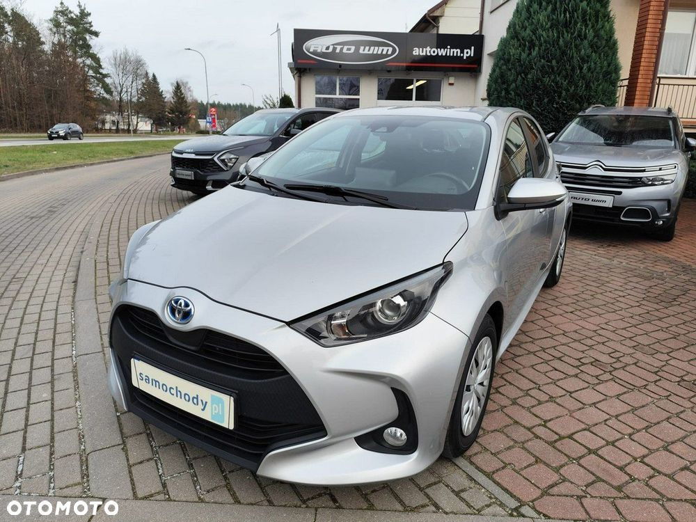Toyota Yaris - 1
