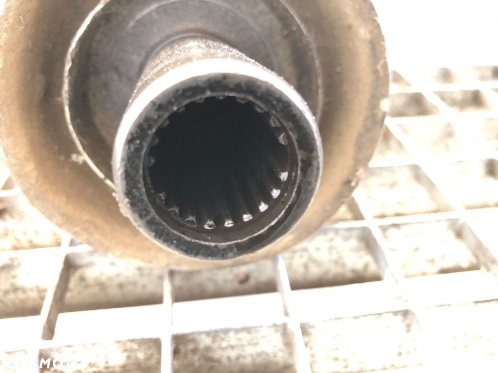 WAŁ NAPĘDOWY PRZÓD  DAIHATSU FEROZA Hard Top (F300) 1988 - 1999 1.6 16V 4x4 62 kW [84 KM] benzyna - 4