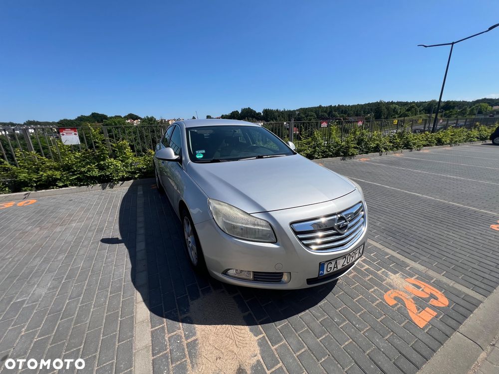 Opel Insignia 1.8 - 2