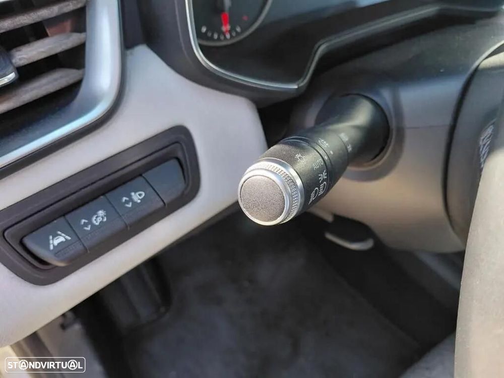 Renault Clio - 14