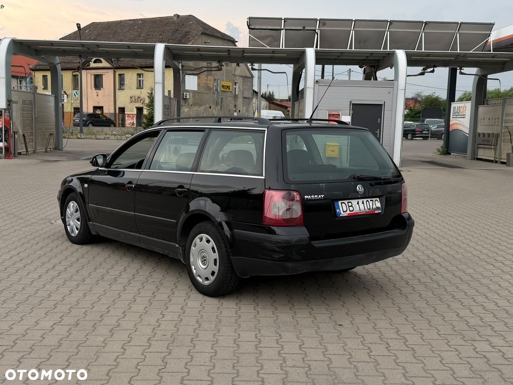 Volkswagen Passat 1.9 TDI Basis - 5
