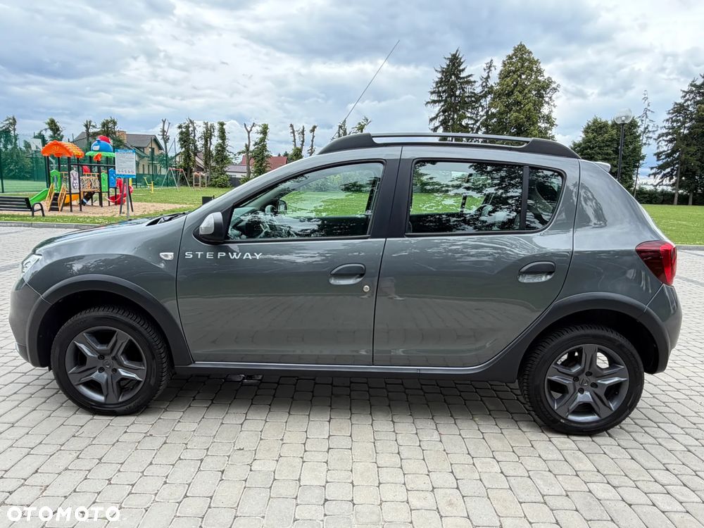 Dacia Sandero Stepway TCe 90 (S&S) Celebration - 3