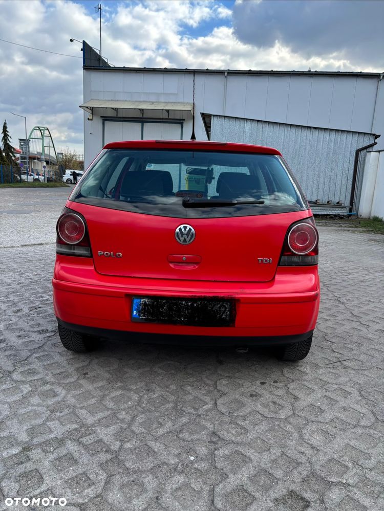 Volkswagen Polo 1.4 TDI Comfortline - 4