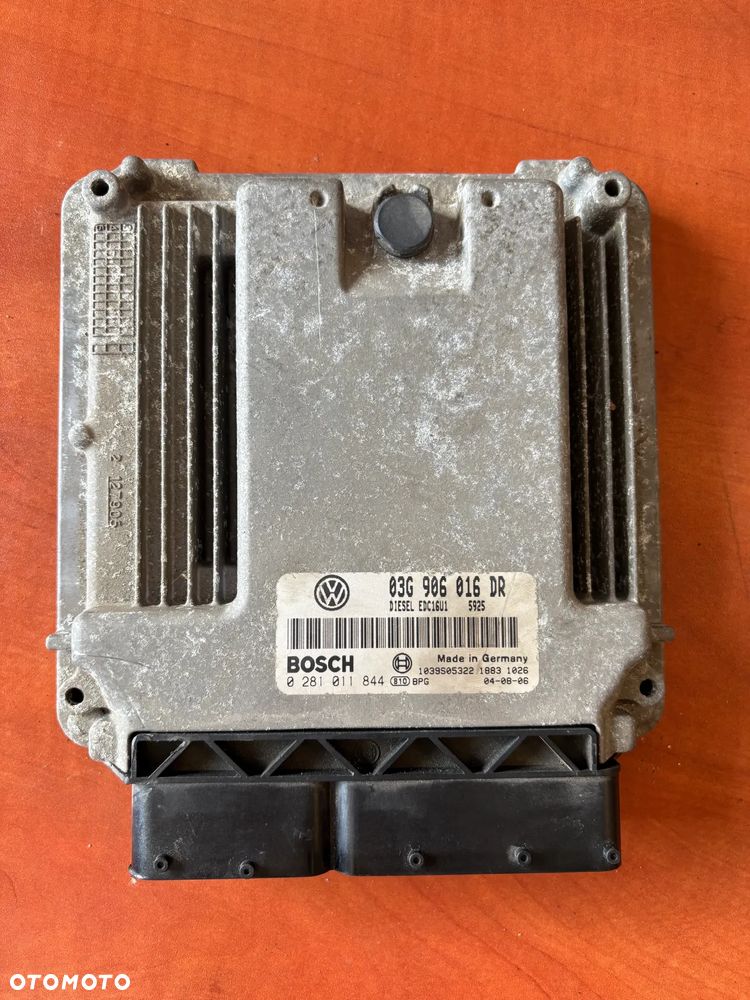 STEROWNIK VW TOURAN 2.0TDI 0281011844 03G906016DR - 1