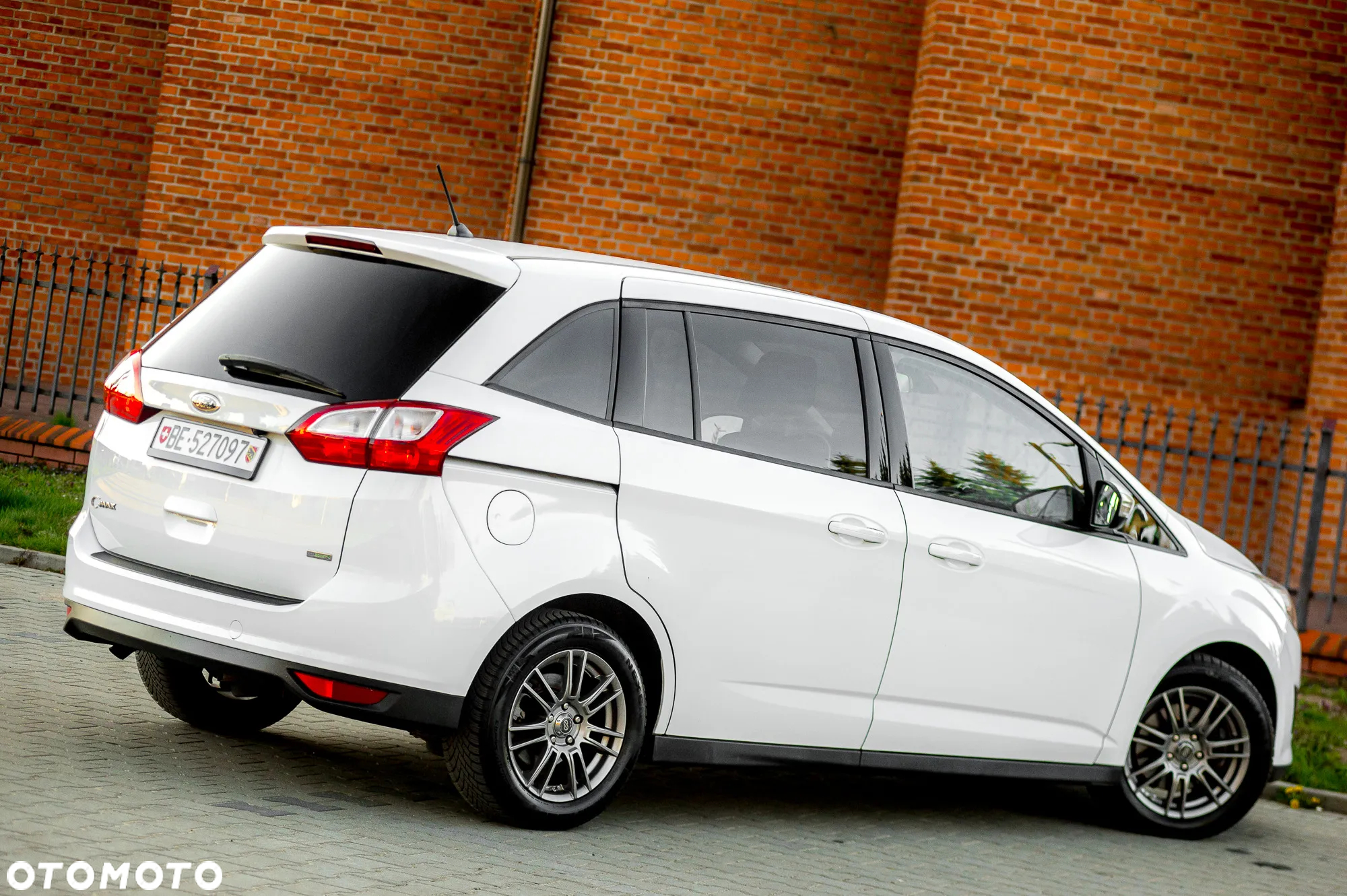 Ford Grand C-MAX 1.0 EcoBoost Start-Stopp-System Titanium - 4