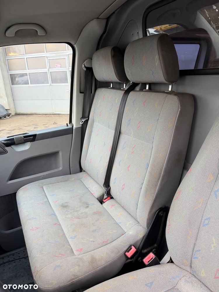 Volkswagen Transporter - 19