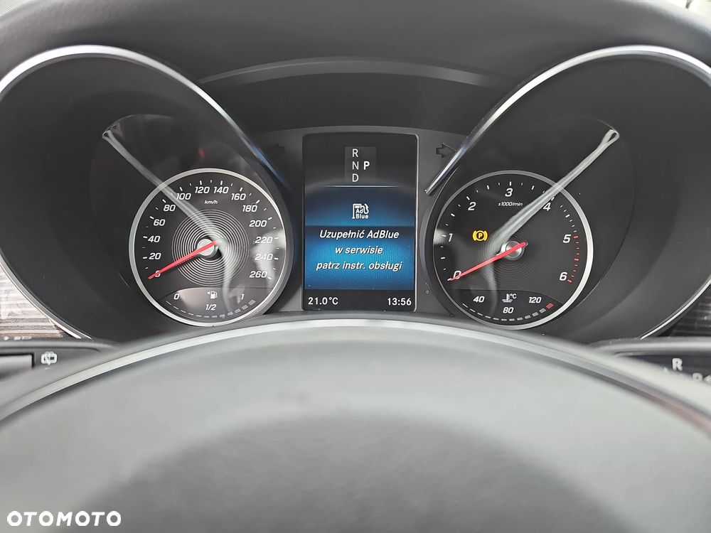 Mercedes-Benz Klasa V 300 d 4-Matic 9G-Tronic (ekstra d³) - 15