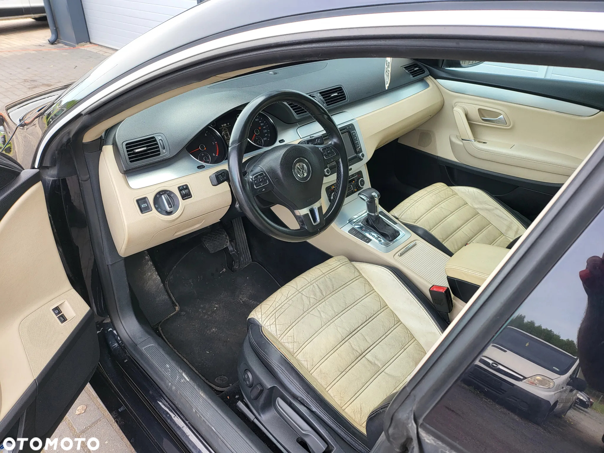 Volkswagen CC 2.0 TDI DPF BMT DSG - 32