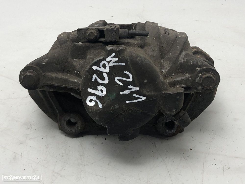 Pinças de travão Frente/Esq MERCEDES-BENZ E-CLASS (W211) E 220 CDI | 03.03 - 12.... - 3