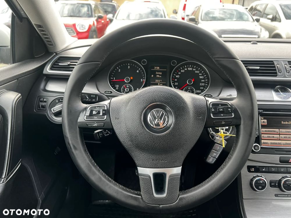 Volkswagen Passat Variant 2.0 TDI BlueMotion Technology Comfortline - 23