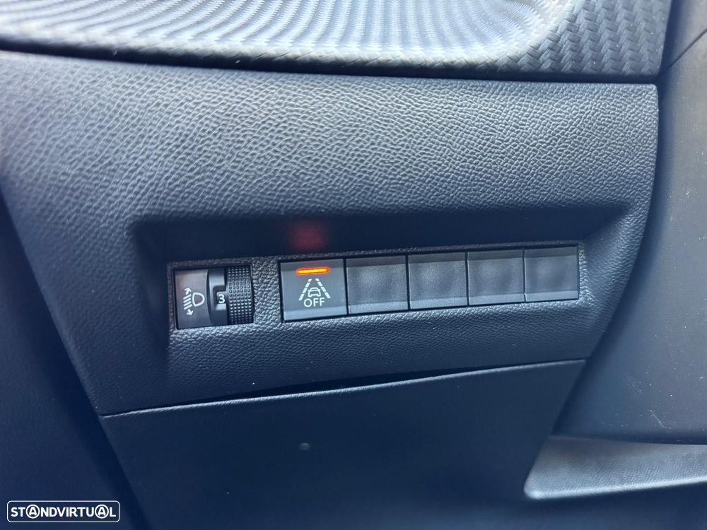Peugeot 2008 1.2 PureTech Active Pack EAT8 - 31