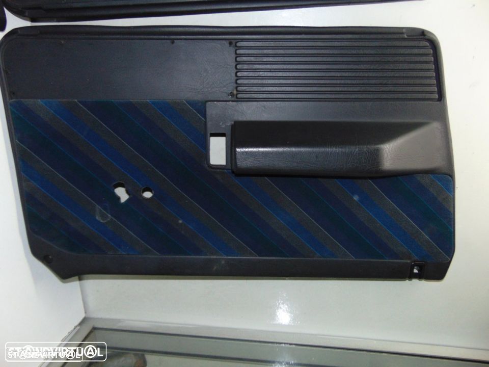 Lancia Delta - quartelas das portas mais vários - 8