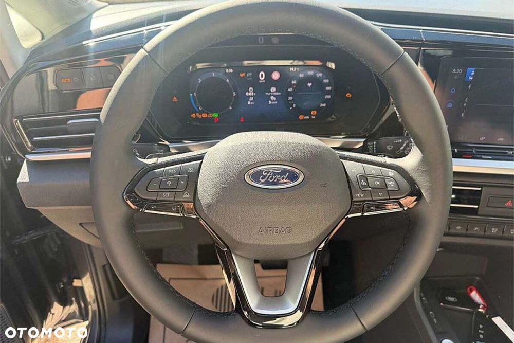 Ford Tourneo Connect - 12