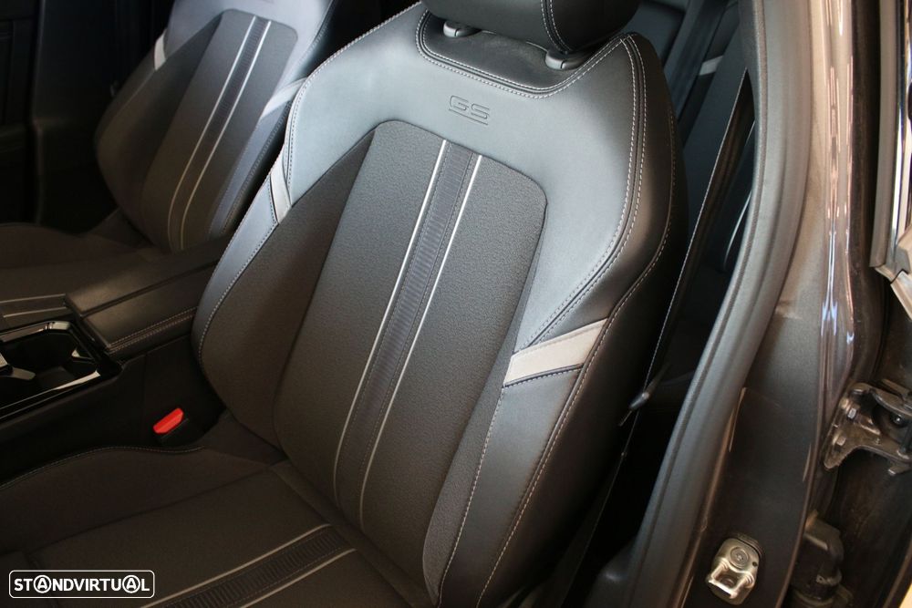 Opel Astra 1.2 T GS Line S/S - 8