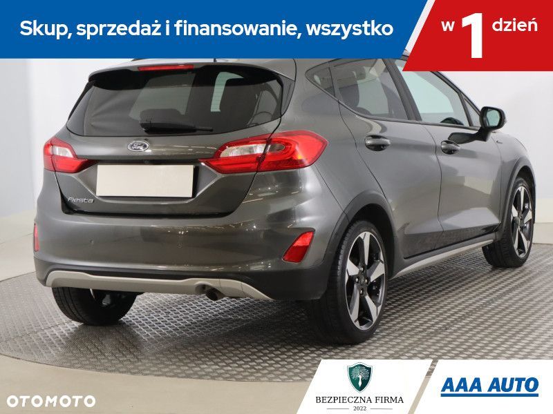 Ford Fiesta - 7