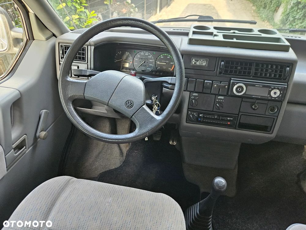 Volkswagen California - 13
