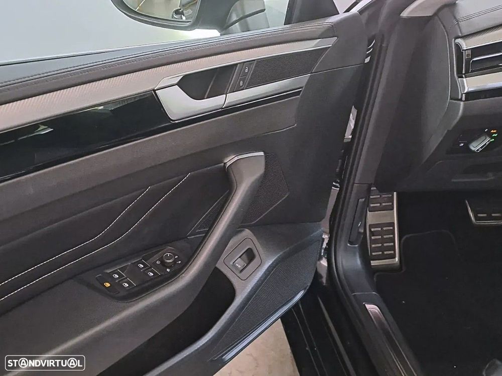 VW Arteon Shooting Brake 2.0 TDI R-Line DSG - 16
