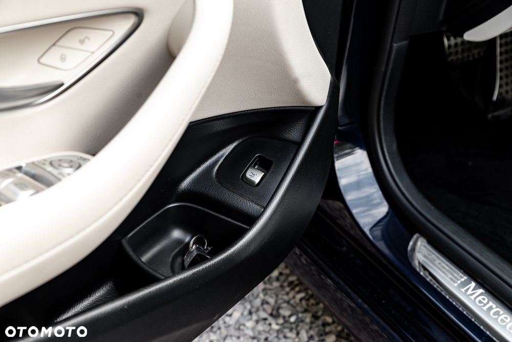 Mercedes-Benz Klasa E 220 d 9G-TRONIC Exclusive - 21