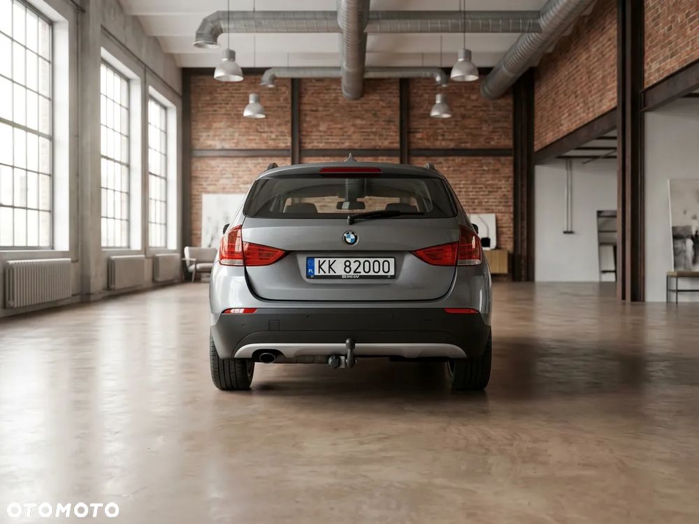 BMW X1 sDrive18d xLine - 6