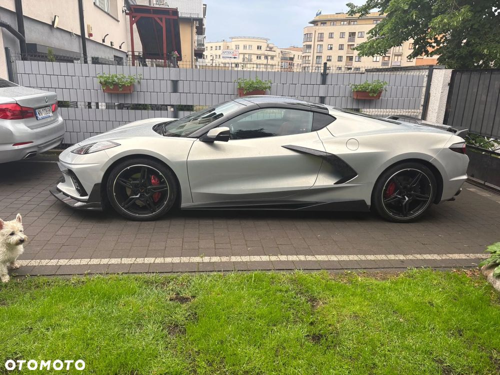 Chevrolet Corvette - 7