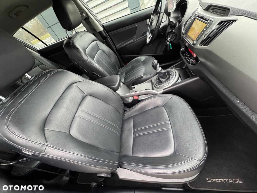 Kia Sportage 1.6 GDI Business Line M 2WD - 12
