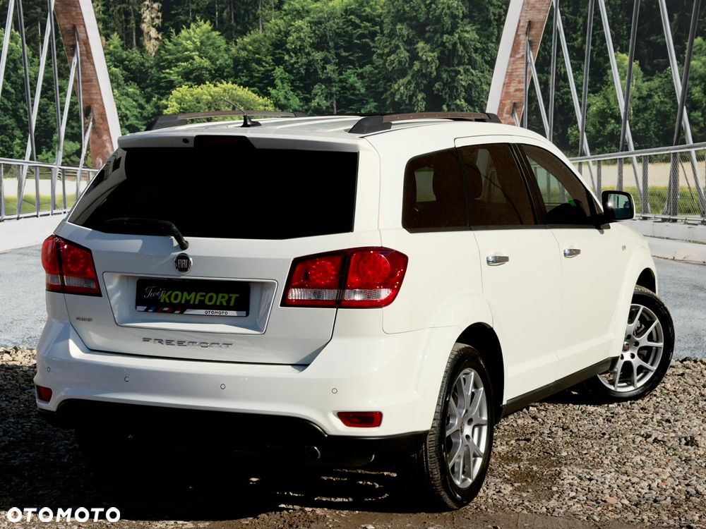 Fiat Freemont 2.0 Multijet 16V DPF Automatik Allrad Lounge - 11