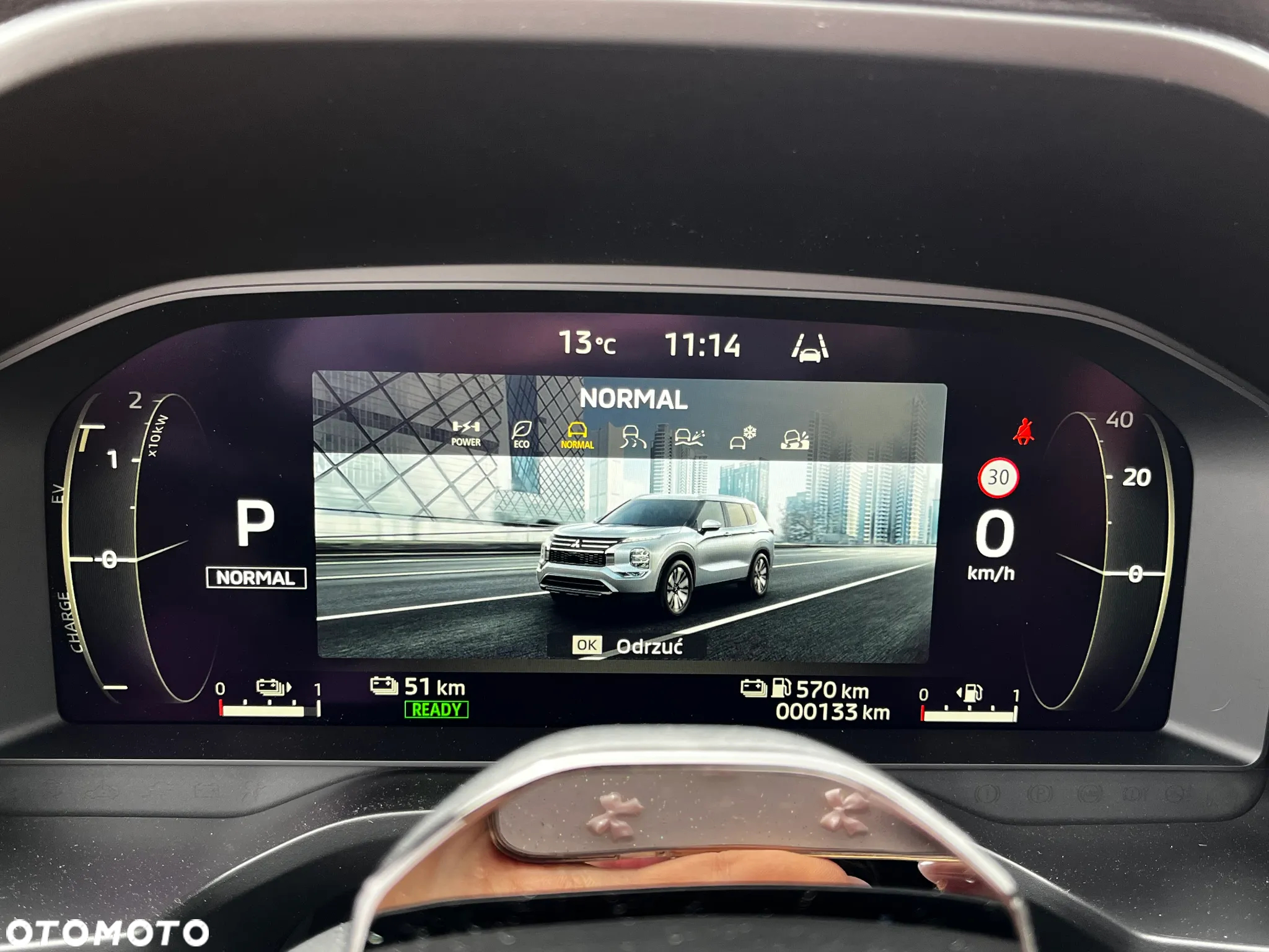 Mitsubishi Outlander PHEV Instyle Plus - 17
