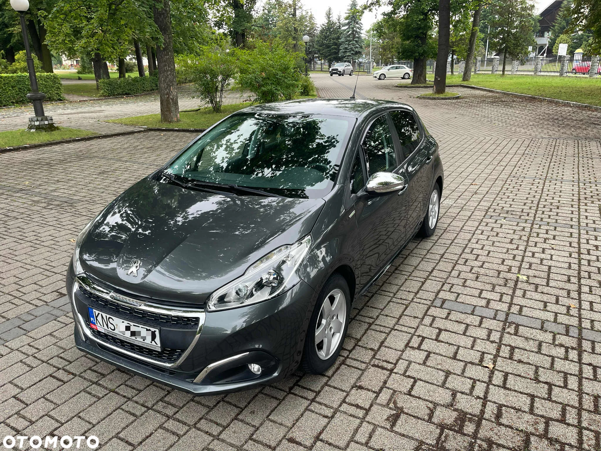 Peugeot 208 1.2 PureTech Allure - 24