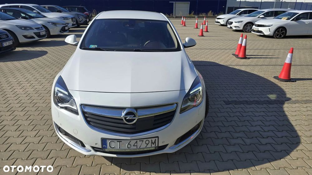 Opel Insignia 1.6 T Executive - 1