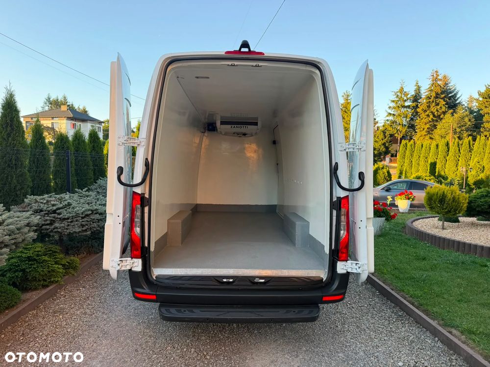 Mercedes-Benz Sprinter 315 Long PIĘKNY Webasto L3H2 Automat Chłodzenie i Ogrzewanie -20 / +20 stopni Pierwszy właściciel - 21