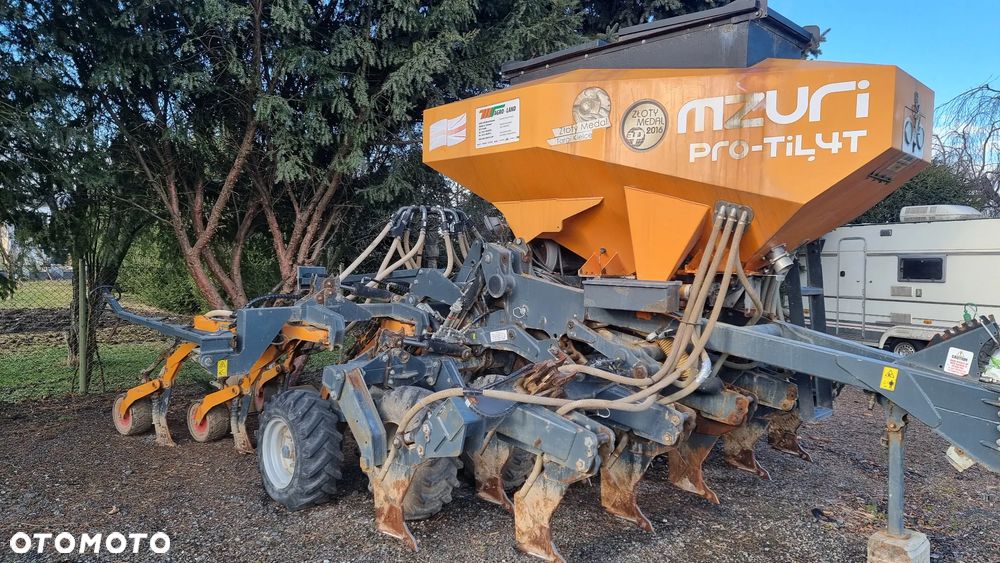 Inny MZURI PRO-TILL 4T - 1