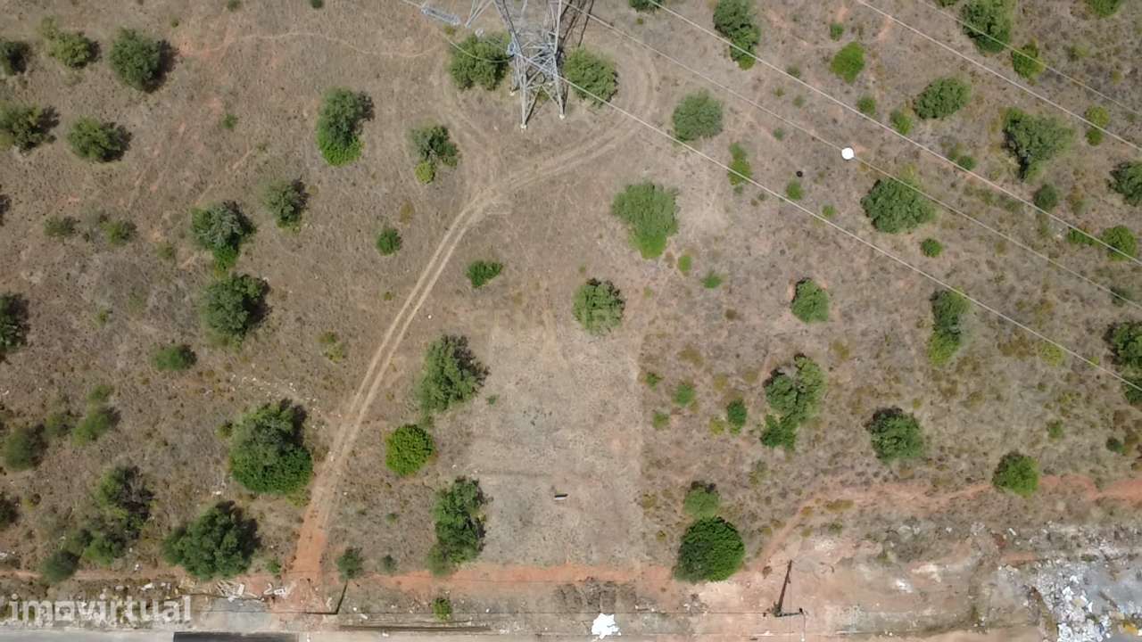 Terreno Urbano com Vista Rio em Vialonga - Grande imagem: 4/7