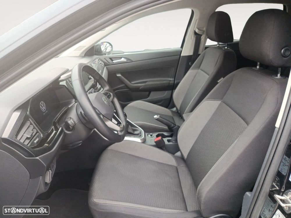 Volkswagen Taigo 1.0 TSI Urban DSG — fotografia 9