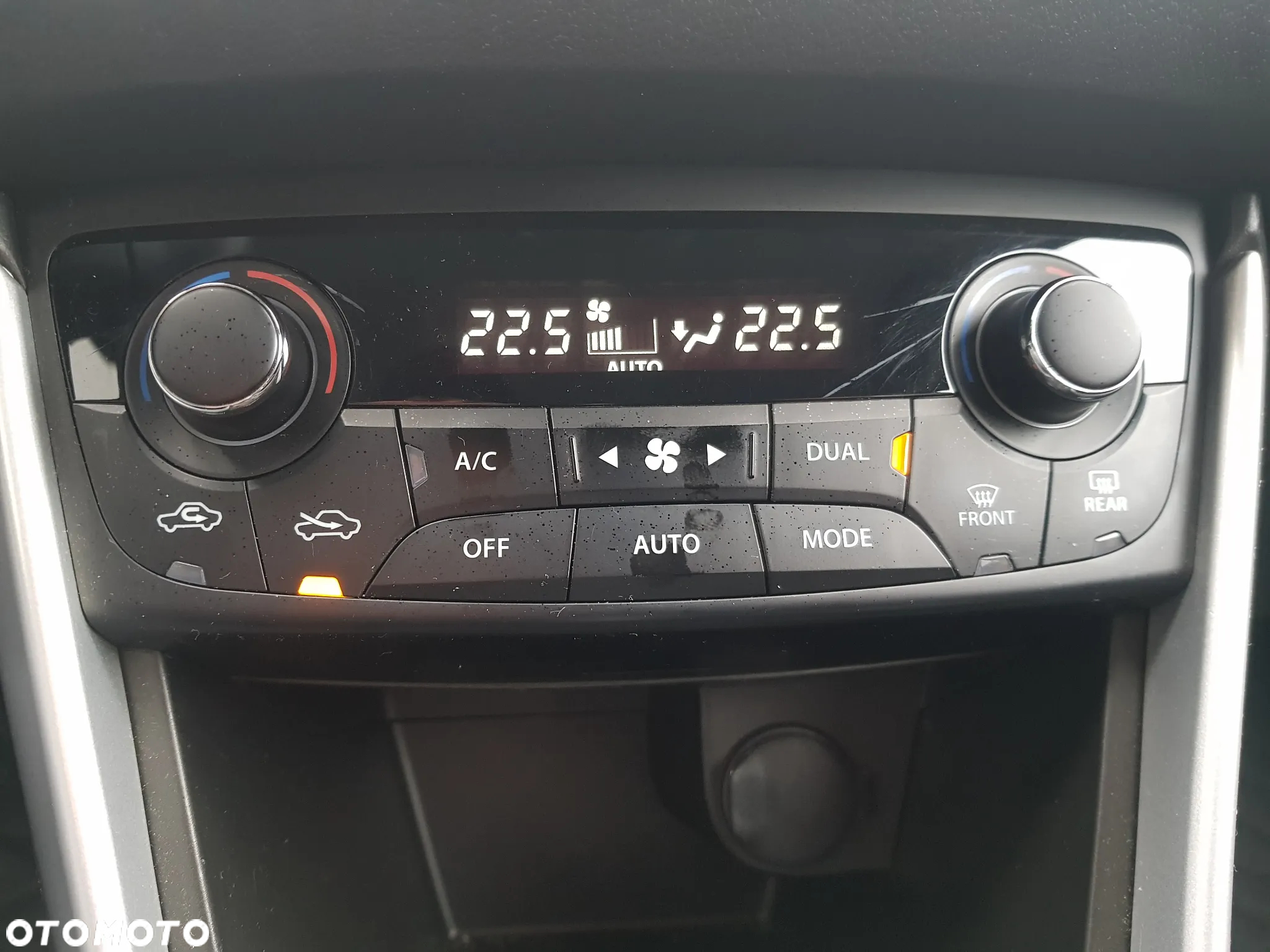Suzuki SX4 S-Cross 1.4 T Premium - 22