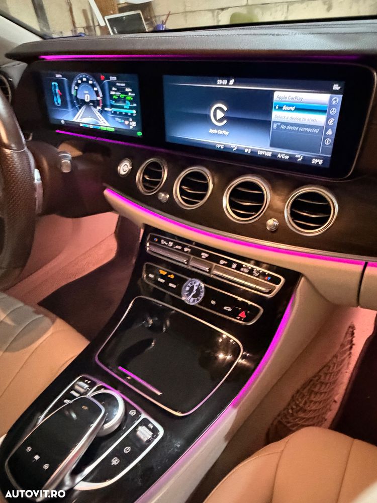 Mercedes-Benz E - 25