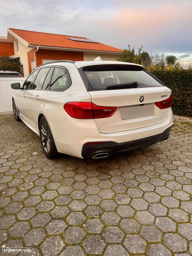 BMW 520 d Pack M Auto - 13