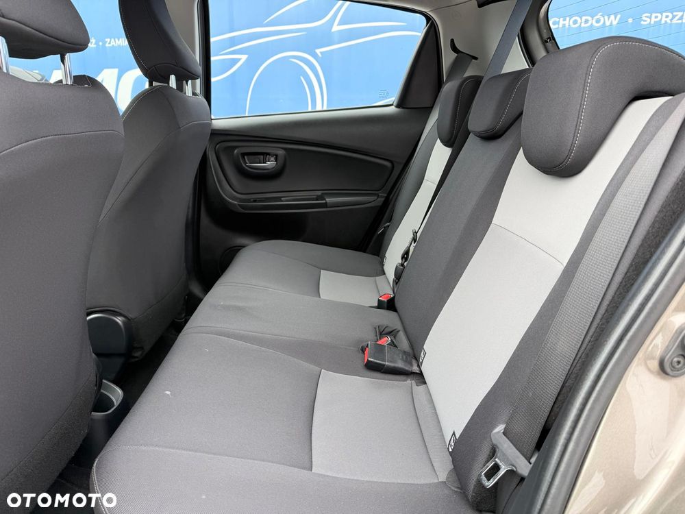 Toyota Yaris Hybrid 100 Active EU6 - 10