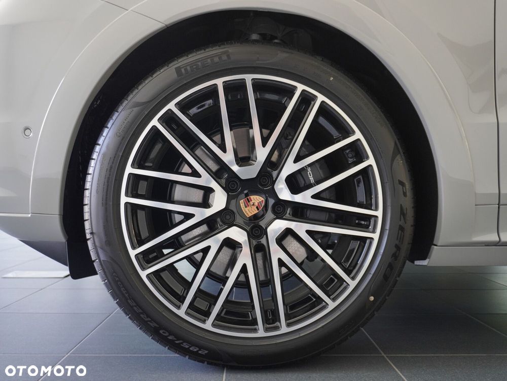 Porsche Cayenne E-Hybrid PHEV Black Edition - 9