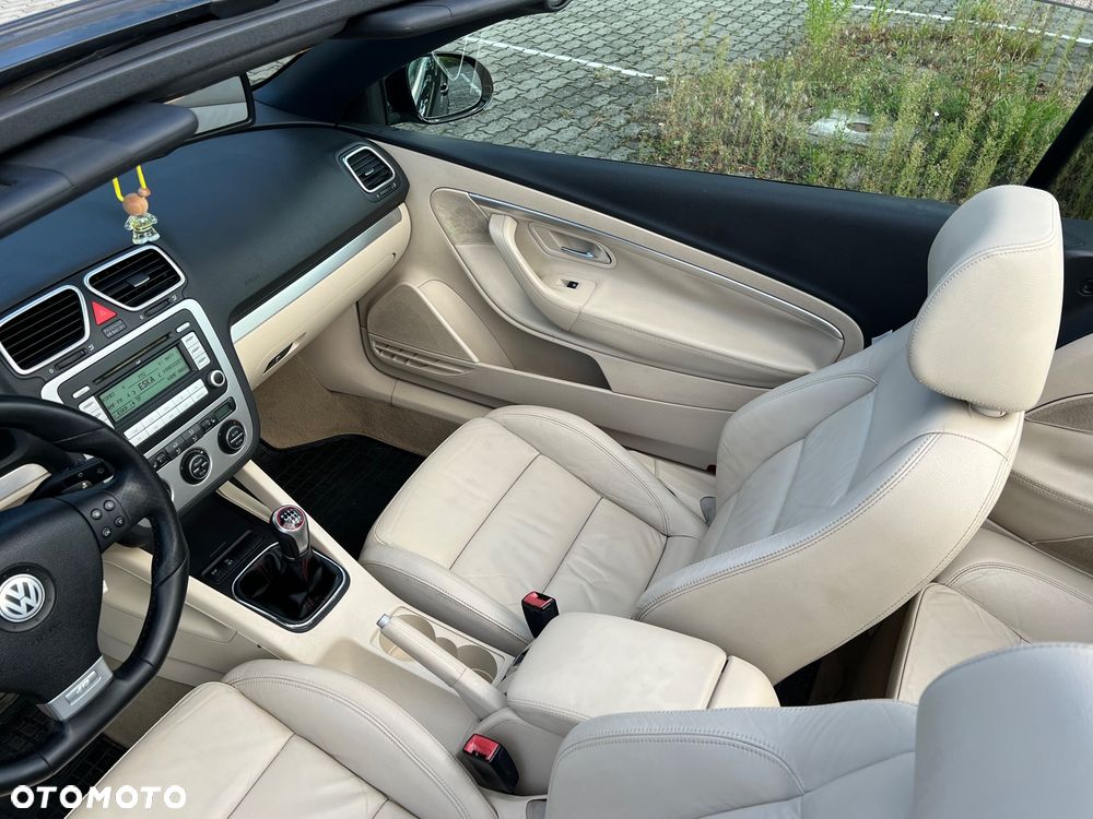 Volkswagen Eos 2.0 TDI DPF Sport & Style - 27