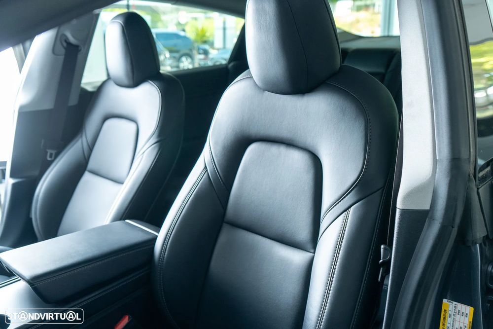 Tesla Model 3 Performance Dual Motor AWD - 28
